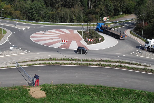 Farbiger Asphalt Prägung Creaphalt